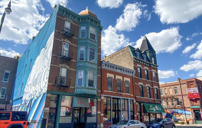 1821 West North Ave.