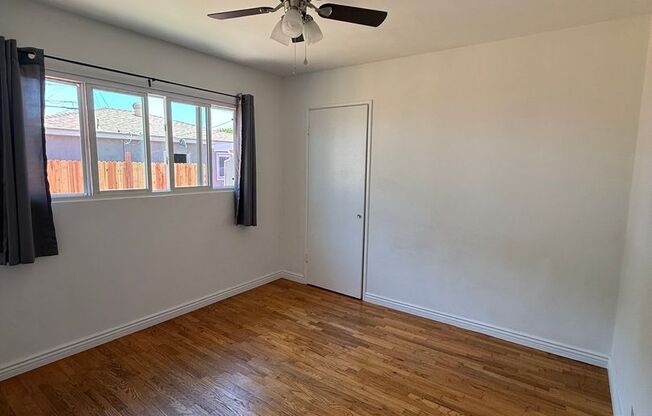 3 BEDROOM 1.5 BATH HOUSE