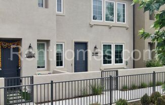 Penasquitos, 11007 Evelyn Wy - Den / Ofc, High Ceilings, AC, Resort Like Facilities, 2 Car Garage with Opener.