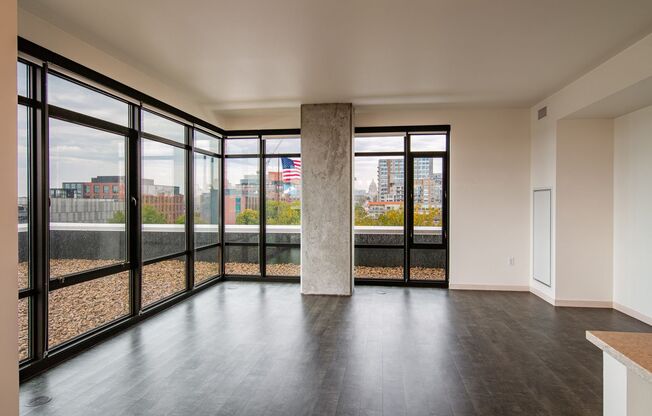 2 beds, 2 baths, 1,293 sqft, $3,050, Unit 0607