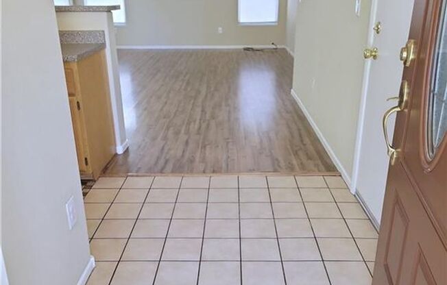GREAT HOME IN GATED COMMUNITY!