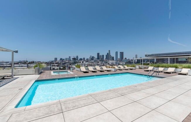 2 beds, 2 baths, 1,311 sqft, $4,900, Unit 527 Molino Unit 107