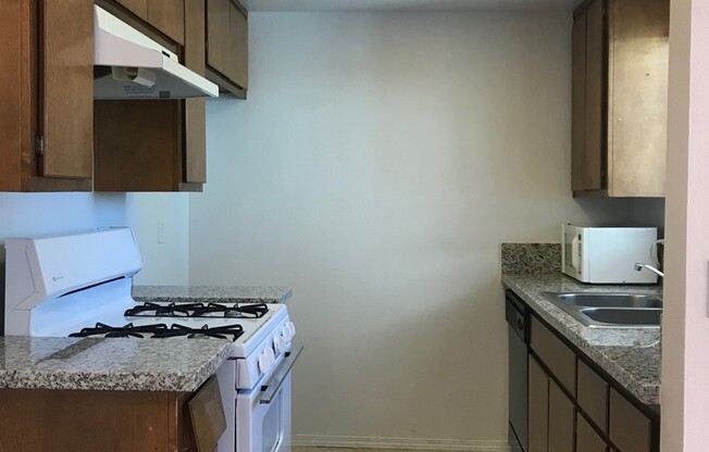 Redlands Condo Within Walking Distance to University of Redlands