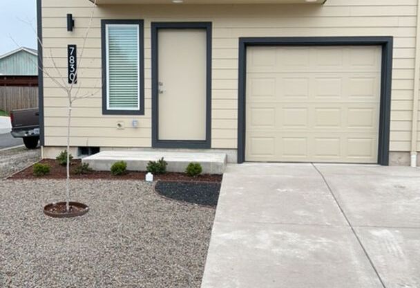 3 Bedroom 2.5 Bath Townhouse