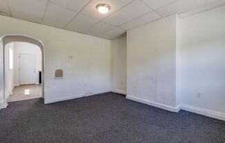 AVAILABLE JUNE  - 2 Bedroom Home in Allentown!