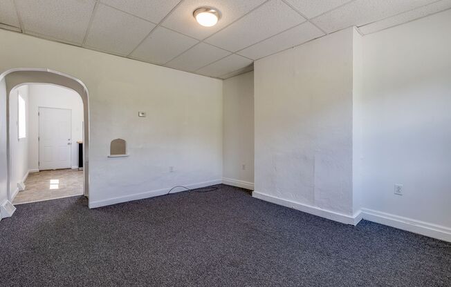 AVAILABLE JUNE  - 2 Bedroom Home in Allentown!