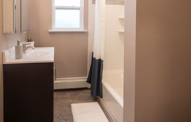 Studio, 1 bath, $1,995, Unit D02