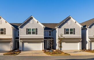 NEW 3BD Townhome Convenient to Hwy 74/ Minutes to Bypass- Available March 2025