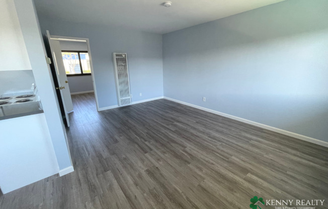 1 bed, 1 bath, $2,195, Unit 828 El Camino #8 - MARKETING ONLY