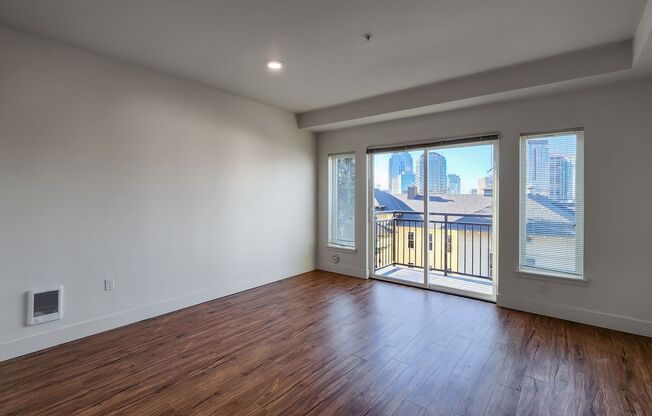 1 bed, 1 bath, 510 sqft, $2,325, Unit 307