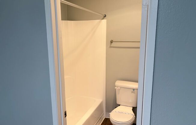 1 bed, 1 bath, 750 sqft, $2,445, Unit A011