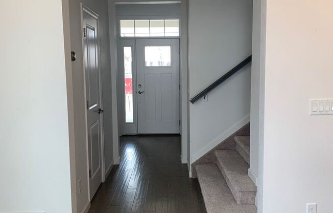 Beautiful Townhome In Monument With Two Master Suites!