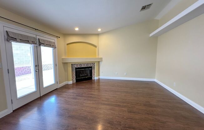 5417 Redview Ct / Beautiful & Cozy 3 Bed, 2 Bath Home (Non HOA!).