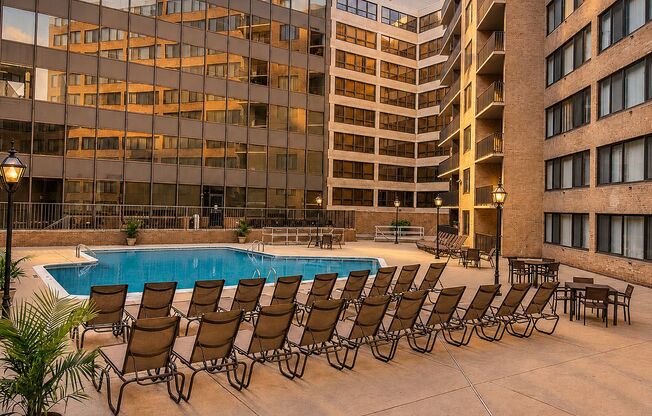 Studio, 1 bath, 460 sqft, $2,550, Unit 0219