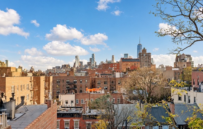 344 W 12 ST
