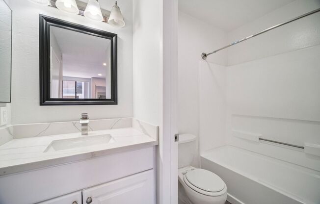 2 beds, 2 baths, 905 sqft, $1,948, Unit 103