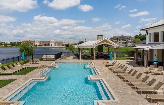 Broxton Bay Apartments