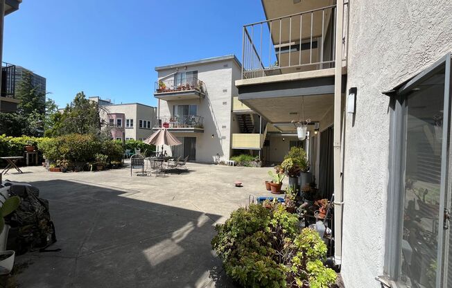 375 Van Buren Avenue