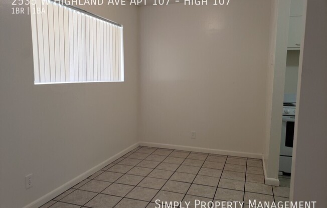 2535 W Highland Ave