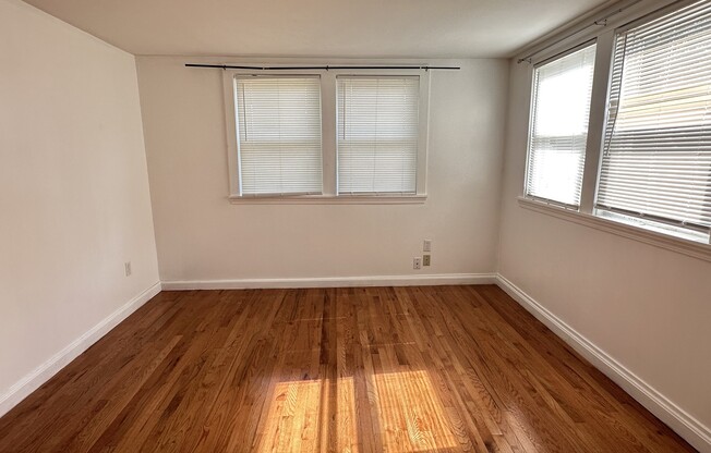 2 beds, 2 baths, 1,000 sqft, $2,200, Unit 3