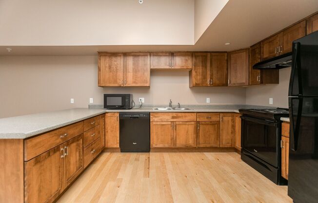 2 beds, 1 bath, 1,288 sqft, $1,100, Unit Cornerstone Place - 506