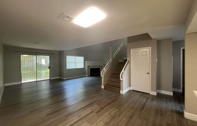 2b2b TownHouse $1620