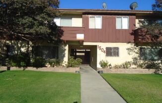 1504 S Fairfax Apartments