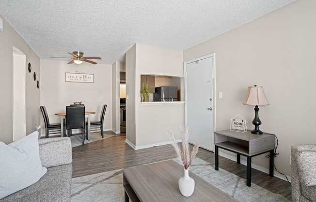 Diamond Lake Apartments