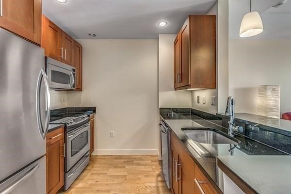 1 bed, 1 bath, 785 sqft, $2,699, Unit 705