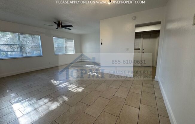 1 bed, 1 bath, 744 sqft, $1,725, Unit 35