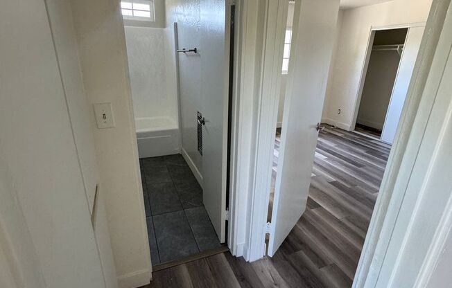 4322 Tujunga Ave. Studio City, CA. 91604
