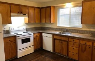 2 beds, 1 bath, $1,545, Unit 1060-3