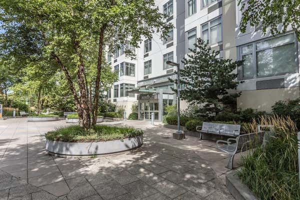 2 beds, 2 baths, 1,104 sqft, $4,200, Unit PH1N
