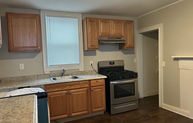 2 beds, 1 bath, 1,033 sqft, $2,600, Unit 1