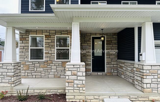 Stunning Contemporary New Build in Northwest Royal Oak