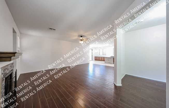 29537 N SMOKEY LN