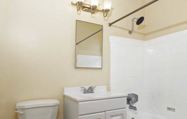 Marina Apartments & Boat Slips Long Beach, CA Apartment Bathroom