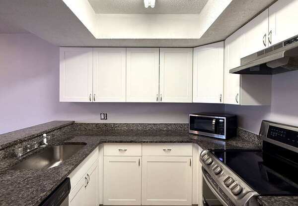 3202 BLOOMINGDALE VILLA CT