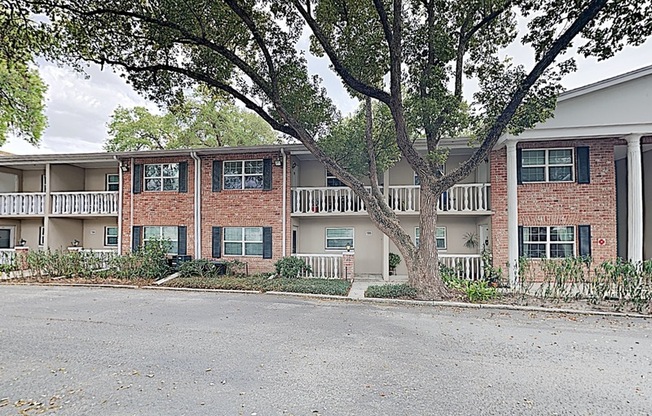 2500 Lee Rd