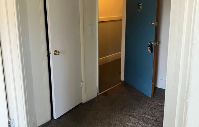 1 bed, 1 bath, 320 sqft, $1,350, Unit 304