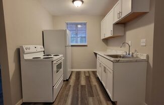 1 bed, 1 bath, 550 sqft, $650, Unit 2