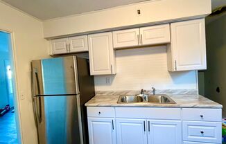 3 beds, 1 bath, $1,450