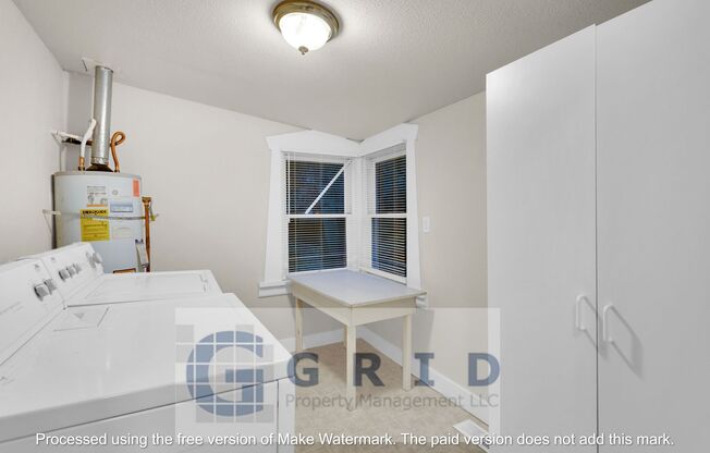 2 beds, 1 bath, $2,195