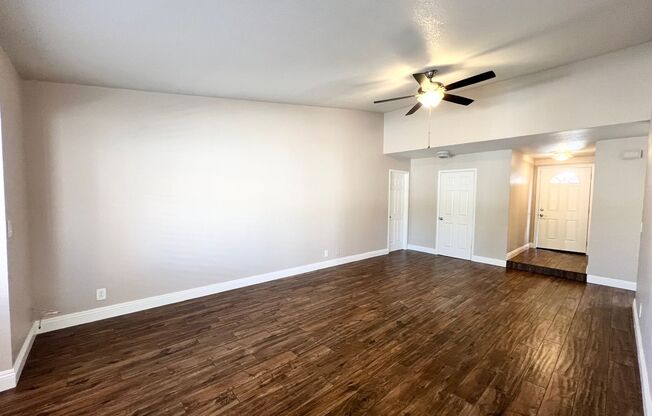 6446 Meadow Lark Lane, Las Vegas, NV 89103