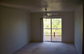 2 beds, 2 baths, $1,189, Unit # 2