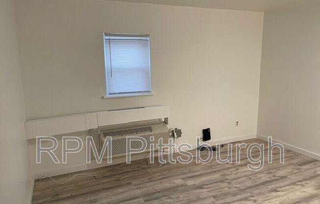 932 PENN AVE