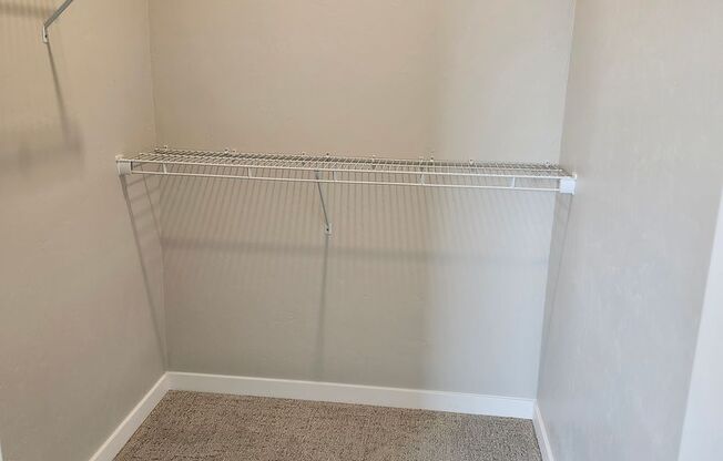 2 beds, 1 bath, 966 sqft, $1,550, Unit 301