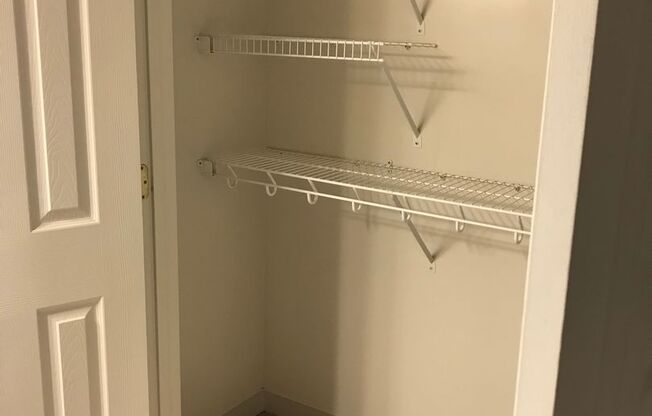 2 beds, 2 baths, 840 sqft, $1,875, Unit 4-0306