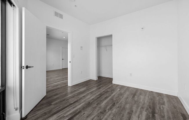 2 beds, 1 bath, 856 sqft, $1,695, Unit 201