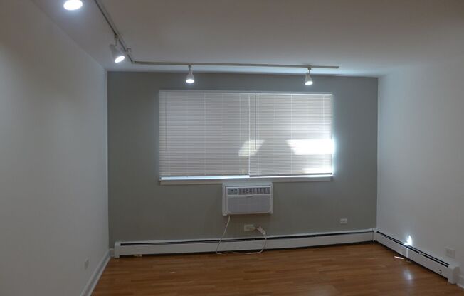 Winthrop Suites Apartments